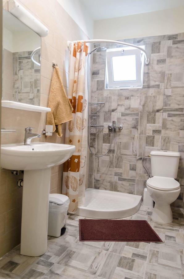 Maestro Apartments פליראקי מראה חיצוני תמונה